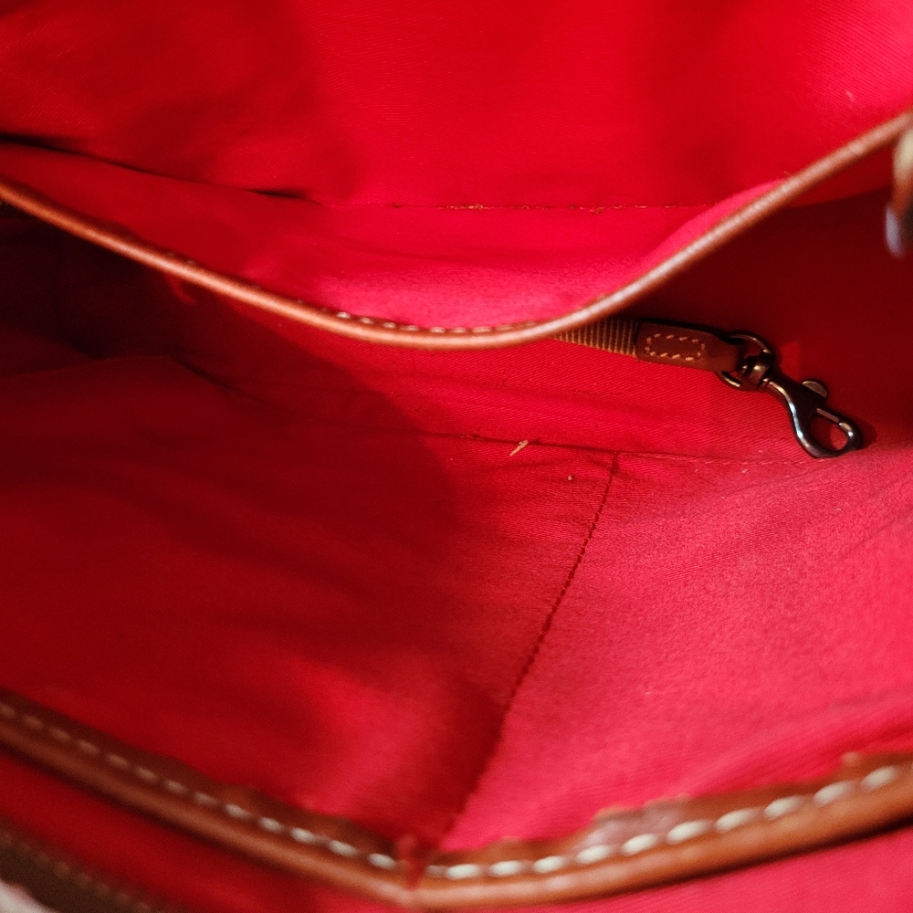 Dooney & Bourke - Picture 8 of 14
